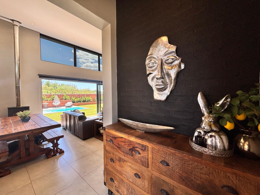 3 Bedroom Property for Sale in Van Der Hoff Park North West